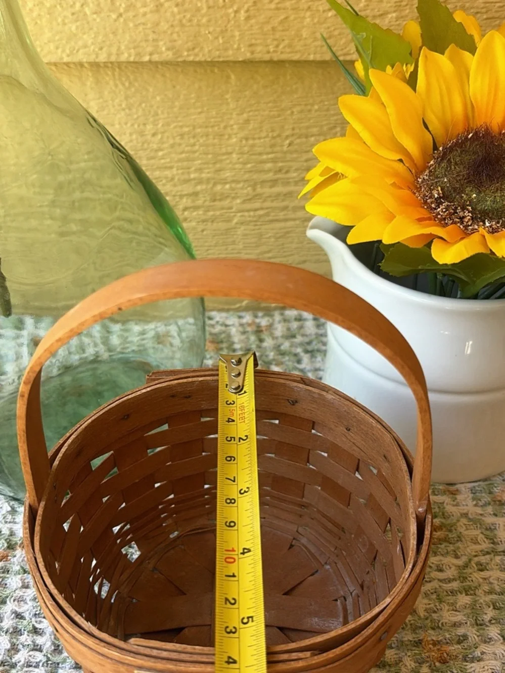 Longaberger Brown Woven Discovery Basket with Handle